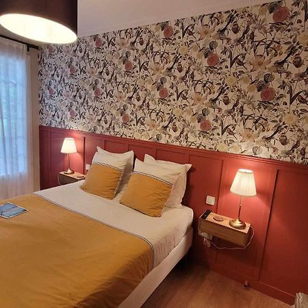 A L'Ombre De La Treille -Proche Saint-Emilion Bed & Breakfast Екстериор снимка