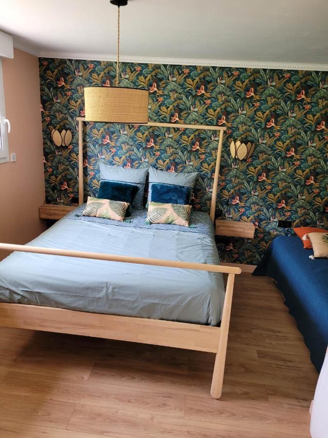A L'Ombre De La Treille -Proche Saint-Emilion Bed & Breakfast Екстериор снимка