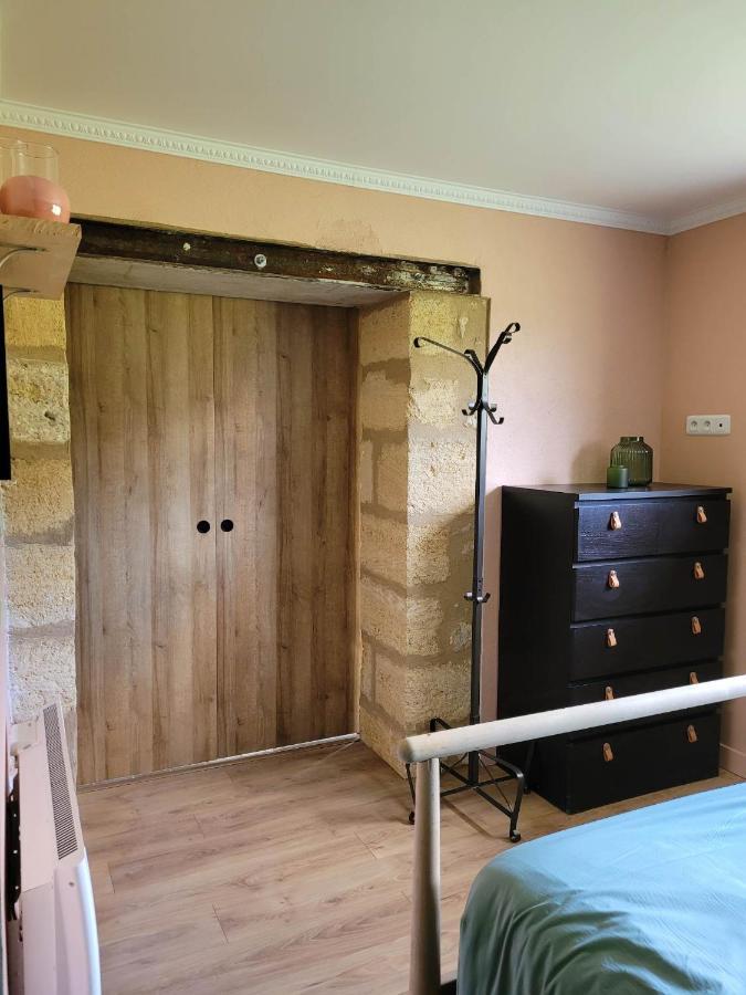 A L'Ombre De La Treille -Proche Saint-Emilion Bed & Breakfast Екстериор снимка