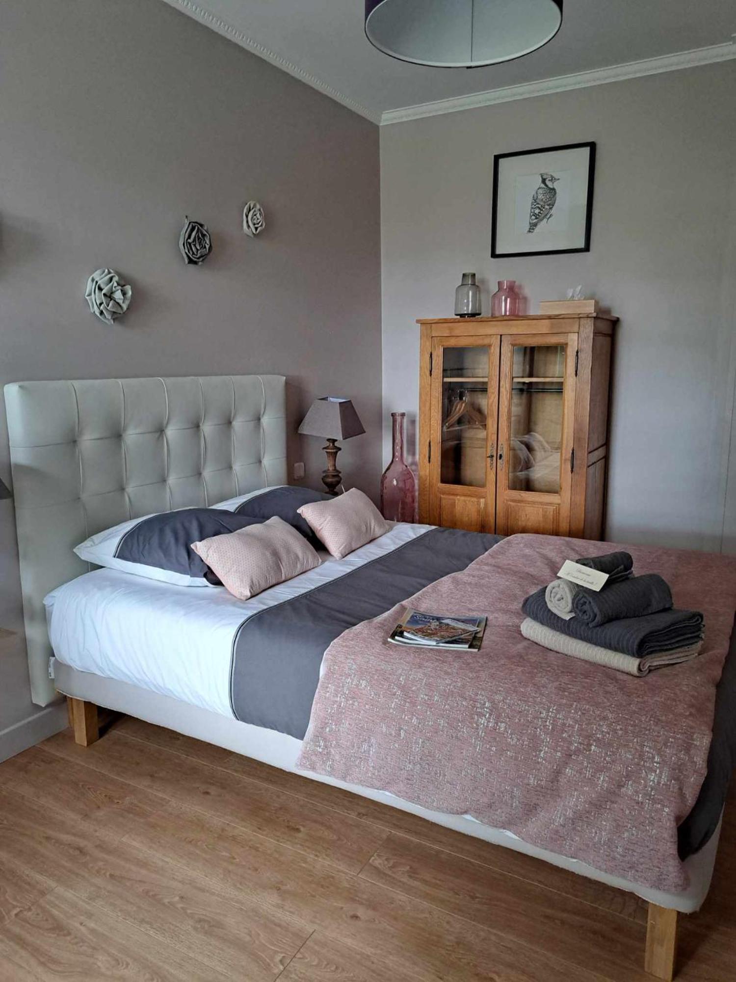A L'Ombre De La Treille -Proche Saint-Emilion Bed & Breakfast Екстериор снимка